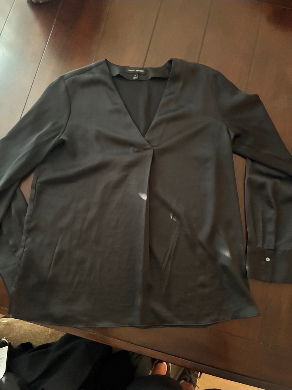 Banana Republic Black V-Neck Long-Sleeve Blouse with Front Pleat